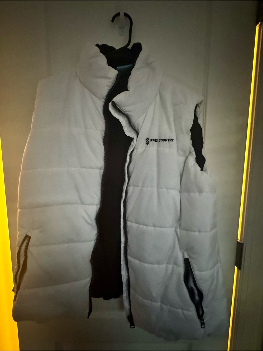 Free Country White Quilted Puffer Vest with Black Trim
